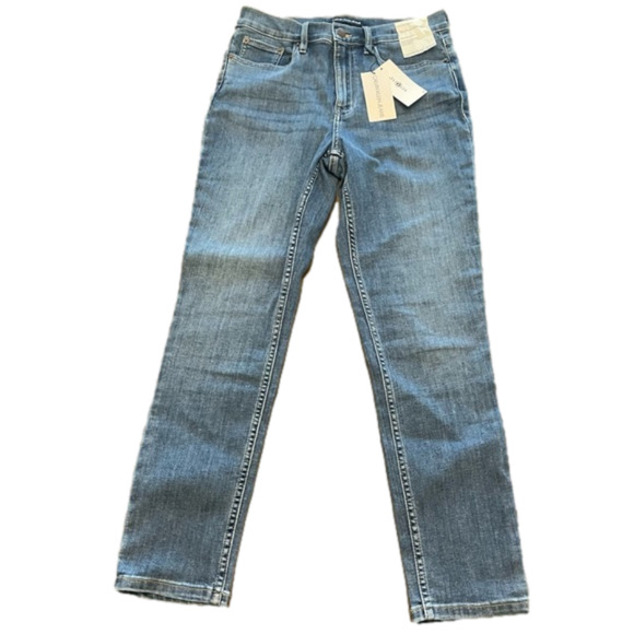 Calvin Klein Jeans Denim - NWT Calvin Klein Women’s Hi Rise Skinny Jeans Size 29